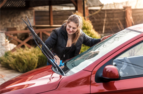 Spring Cleaning Your Auto Glass